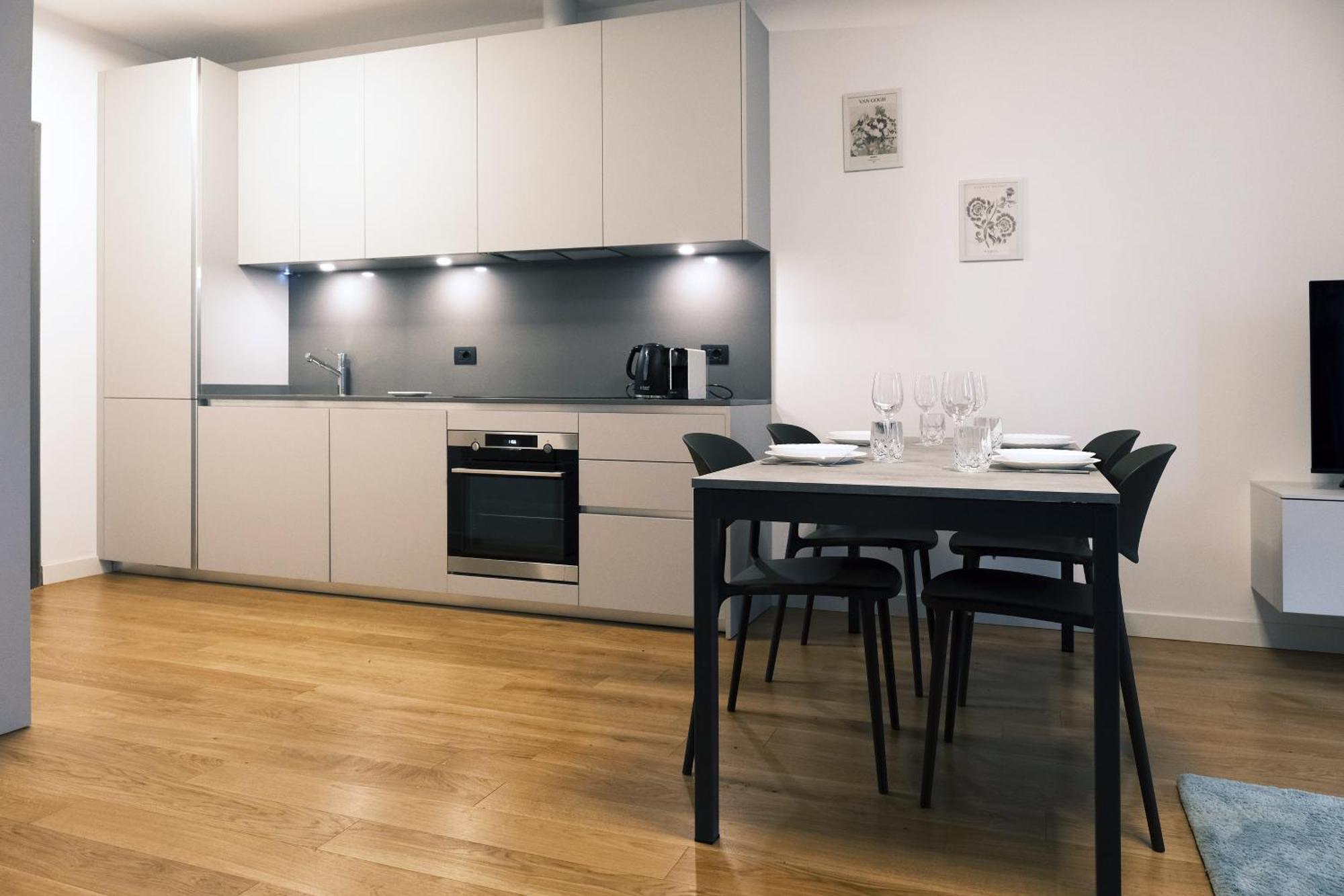 מילאנו Comecasa Modern Terraced & Palestra Apartment מראה חיצוני תמונה