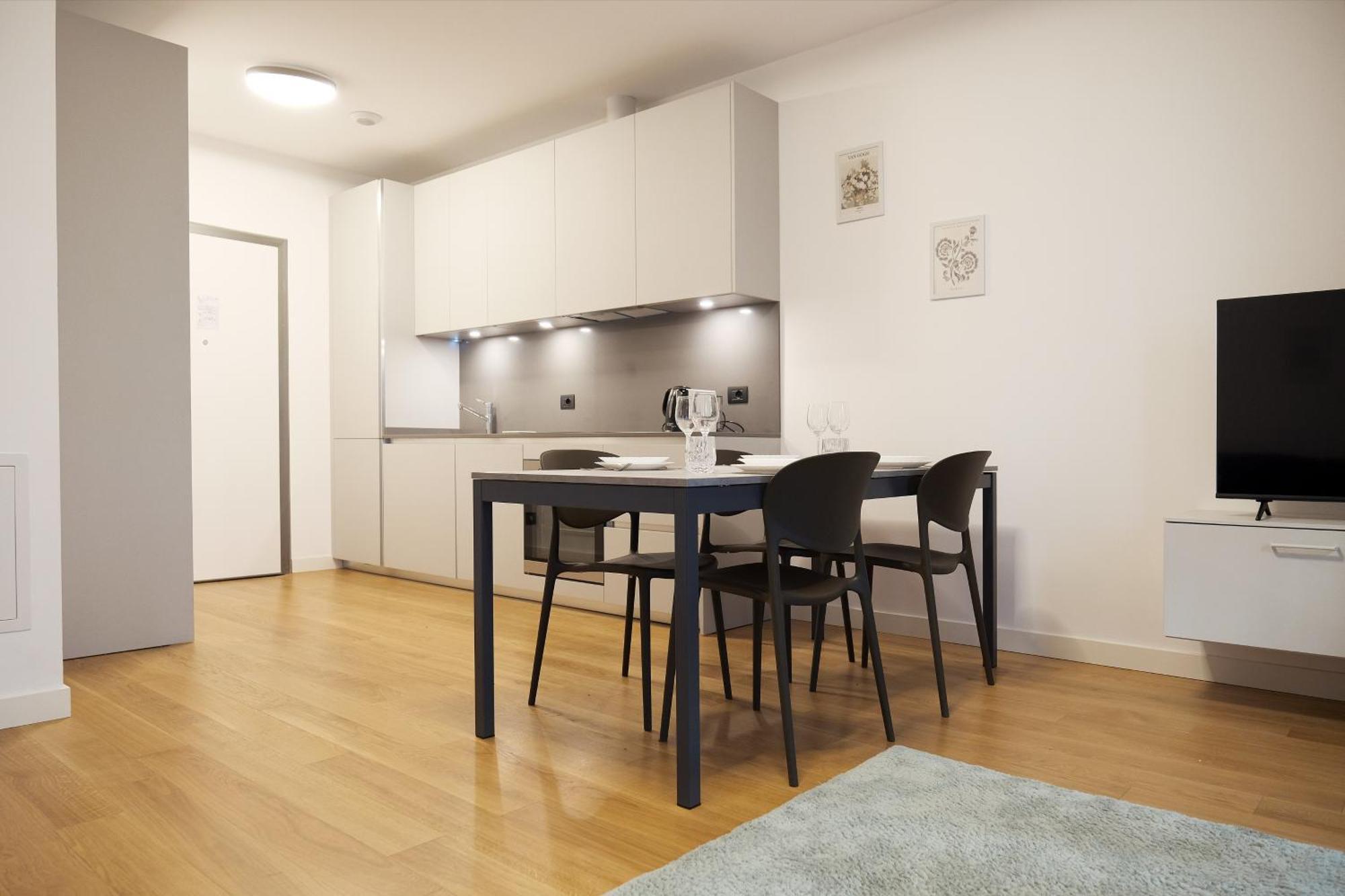 מילאנו Comecasa Modern Terraced & Palestra Apartment מראה חיצוני תמונה
