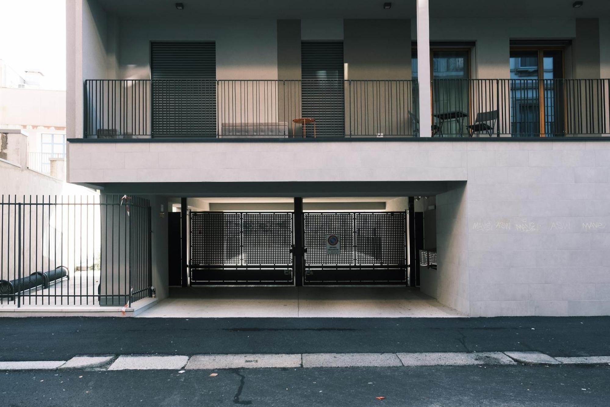 מילאנו Comecasa Modern Terraced & Palestra Apartment מראה חיצוני תמונה
