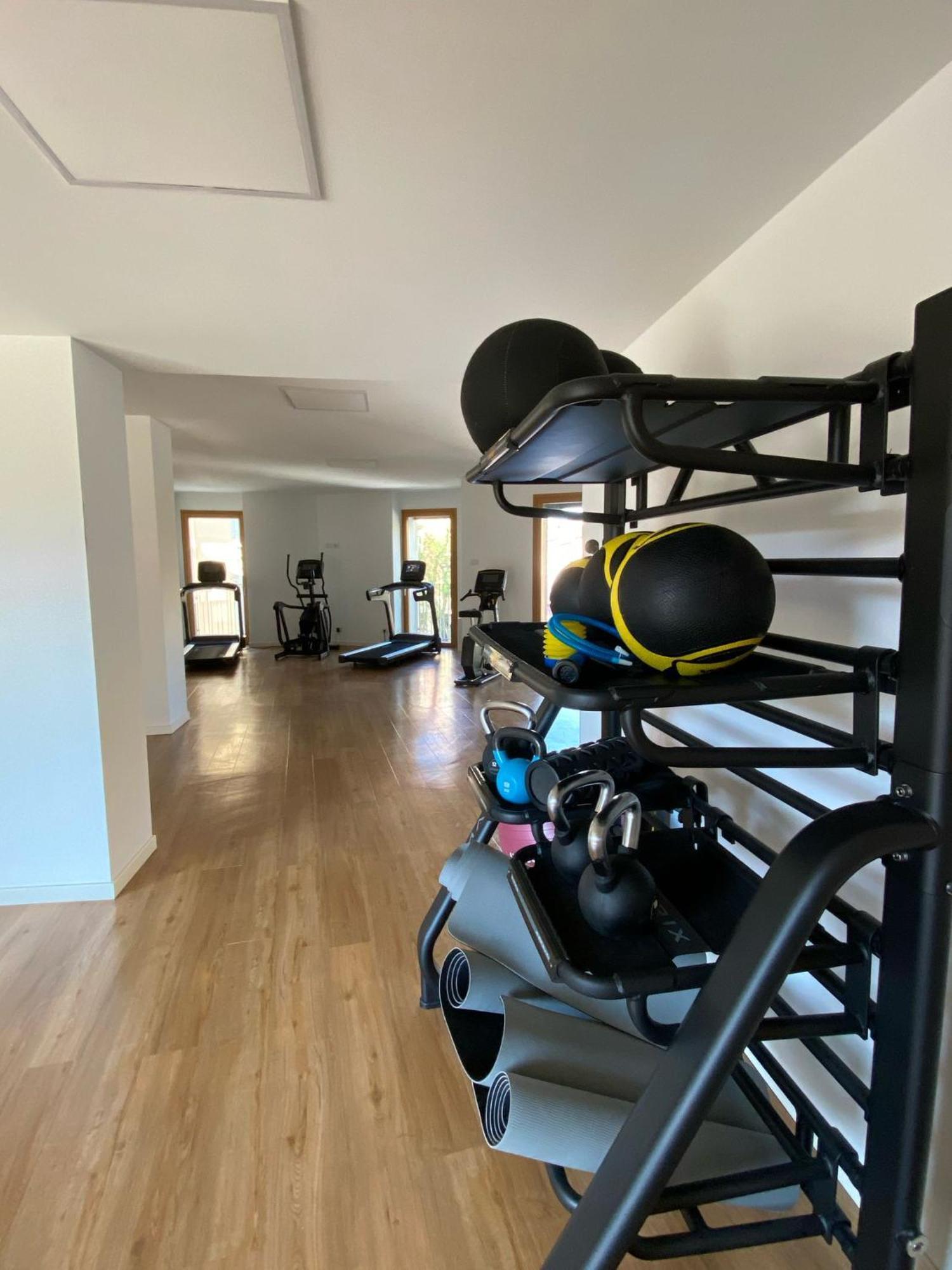 מילאנו Comecasa Modern Terraced & Palestra Apartment מראה חיצוני תמונה
